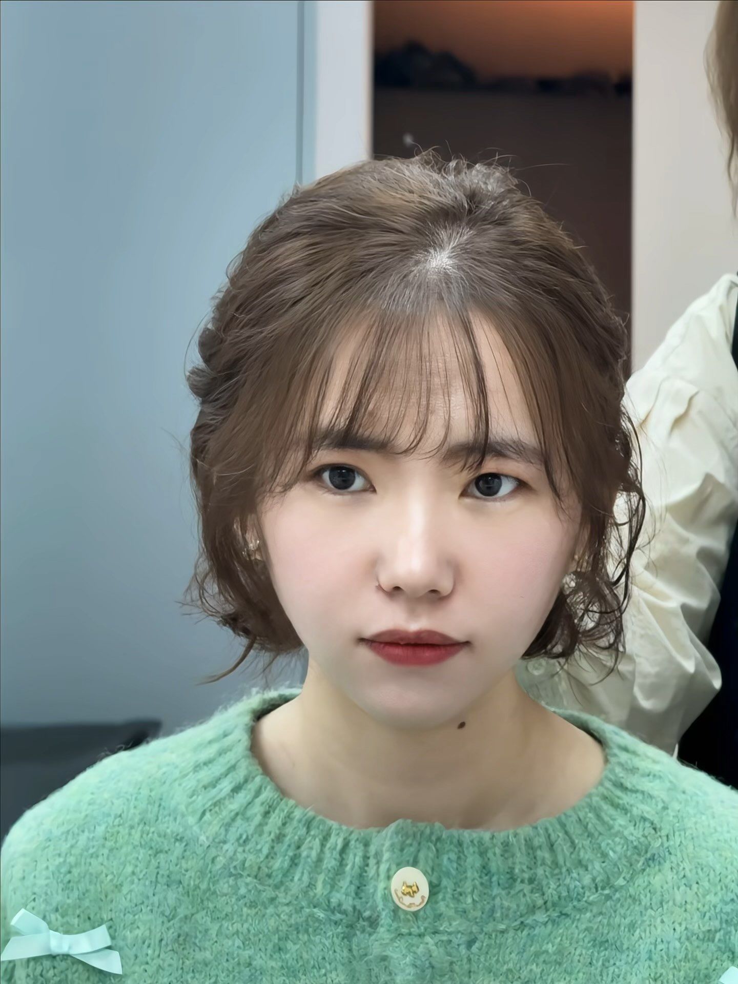 如何选对发型显脸小