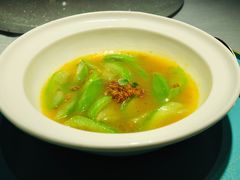 金钩圣瓜-松云泽