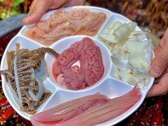 -鼎伙伙火锅串串·10年品牌传承(白象居总店)