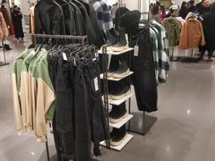 -ZARA(熙地港店)