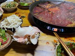 -正南齊北重庆老火锅(光华村直营店)