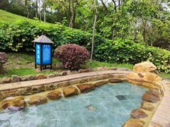 -森波拉火山温泉