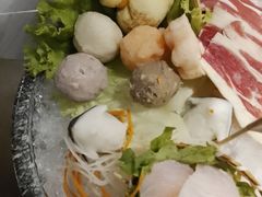 -湊湊火锅·茶憩(打浦桥日月光店)