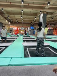 -反弹蹦床公园·运动乐园·团建·亲子派对(深圳观澜湖店)