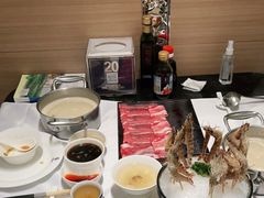 -红鼎豆捞·非遗鲍皇汤火锅(宝丰路店)