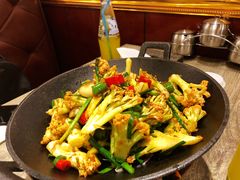 -巴依兄弟西域美食(机场店)