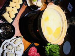 养颜花胶鸡-捞围鲜·港式打边炉(海阳路店)