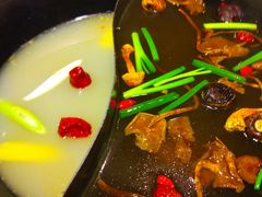 -唇辣号重庆老火锅(石担路店)