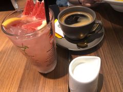 -Erman岩烧牛排(虹桥南丰城店)