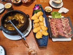 -老滇山寨•云南特色菜•地方菜•民族风情歌舞表演(经开区店)