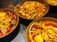 -巴四老城区炭火蛙锅(张江店)