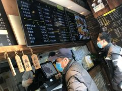 -弄堂咪道-饭香·面香·馄饨香(钦州北路田尚坊店)