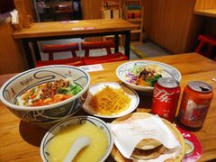 -陇上秦轩西安biangbiang面(EFC欧美金融商业城店)