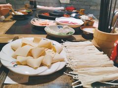 -渝大狮毛肚老火锅(普陀店)