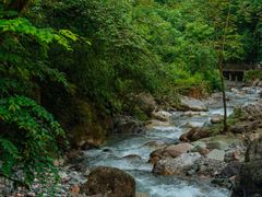 -西岭雪山大飞水景区