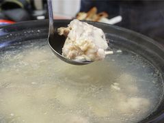 -鑫悦楼煎蟹·16年海鲜大排档