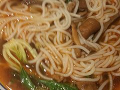 -霸蛮湖南菜·牛肉粉(荣京西街店)