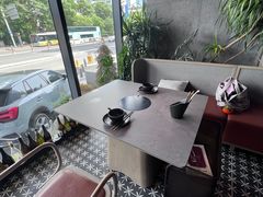 -罗勒家·养生火锅· Bistro(大望路店)