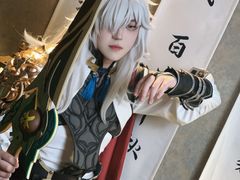 -米游妙妙屋cosplay换装自拍摄影体验馆