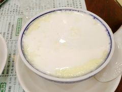 椰汁双皮奶-仁信老铺(华盖路店)