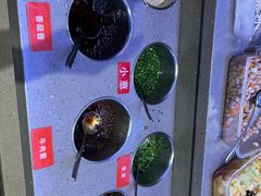 -佰人王串串香火锅(洋珠巷店)