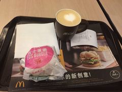 -麦当劳(东方时代广场分店)
