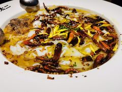 老坛子酸菜鱼(鲈鱼3-4人份)-太二酸菜鱼(群光广场店)