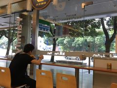 -全家便利店(红岭大厦店)