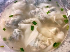 荠菜馄饨-刘长兴(三牌楼店)