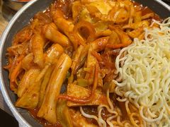炒年糕-姜虎东白丁烤肉(虹桥天地店)