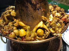 铜锅牛蛙锅-蛙蛙叫干锅年代(簋街总店)