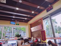 大堂-赵记传承·中式甜品(珠海香洲柠溪大道店)