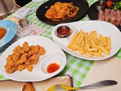 -哟吼艺术餐厅·亲子·生日宴