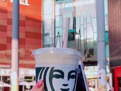 -星巴克臻选(深圳龙华红山天虹店)