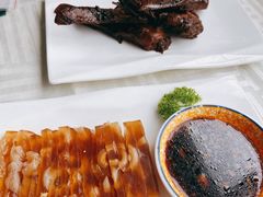 秘制酱鸭头-褚记北京烤鸭(广州路店)