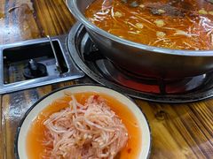 -周良天山牛杂城(天山路总店)