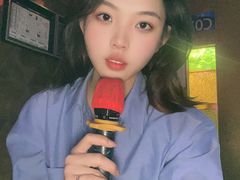 -K+全国连锁KTV(绿地缤纷天地店)