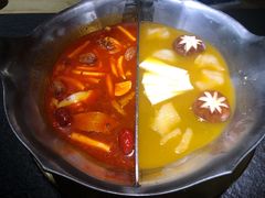红颜花胶鸡锅-湊湊火锅·茶憩(石家庄万象城店)