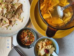 -半山腰·云南菜(侨福芳草地店)