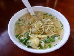 太湖三白小馄饨-忆秦园小笼包(惠山古镇总店)