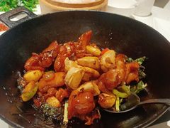 自创妙手三杯鸡-衡山汇·高级粤菜(霄云路店)