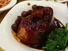 -山明水秀大饭店