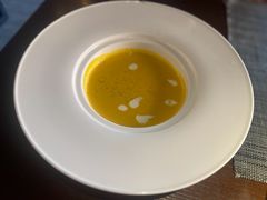 -卡普里披萨·牛扒·下午茶