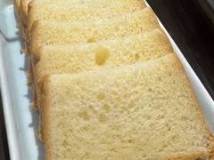 夹香酥鸡吃的面包片-香满楼(南关店)