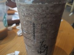 -星巴克臻选(郑州中原万达店)