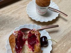 -VERIE BAKEHOUSE