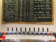 -麦落精酿啤酒餐吧(先农大院店)