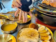 -胡悦里韩式烤肉(芝罘万达广场店)