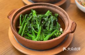 Stir-fried Gai Lan with Sauce