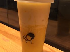 满杯金菠萝-喜茶(上海正大广场店)